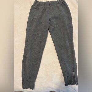 Fabletics Heather Gray Lounge Pants
